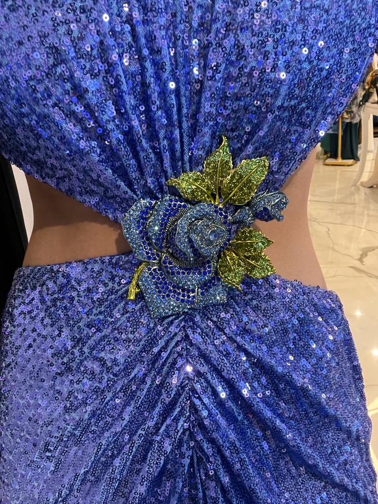 Amelia blue Sequins brooch Backless Formal Dress